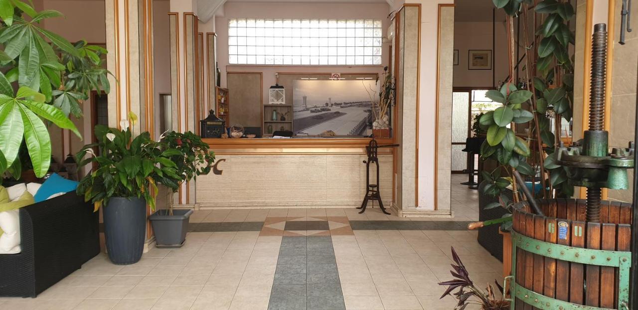 Hotel Corallo เฟรเจเน ภายนอก รูปภาพ